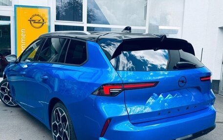 Opel Astra, 2023 год, 3 080 000 рублей, 6 фотография