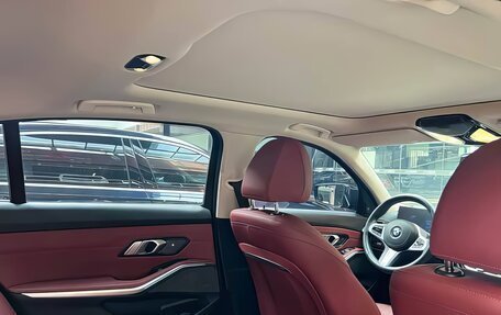 BMW 3 серия, 2023 год, 3 490 000 рублей, 10 фотография
