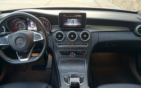 Mercedes-Benz C-Класс, 2017 год, 2 600 000 рублей, 11 фотография