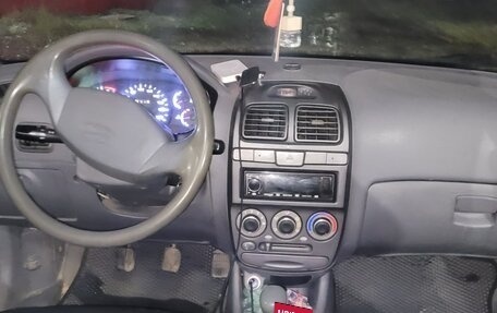 Hyundai Accent II, 2004 год, 365 000 рублей, 5 фотография