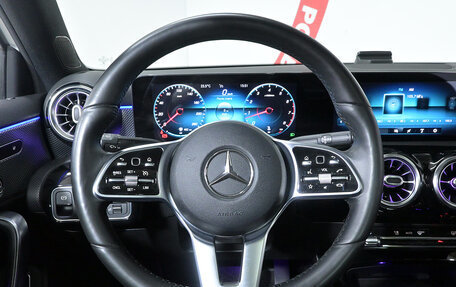 Mercedes-Benz A-Класс, 2020 год, 3 280 000 рублей, 10 фотография