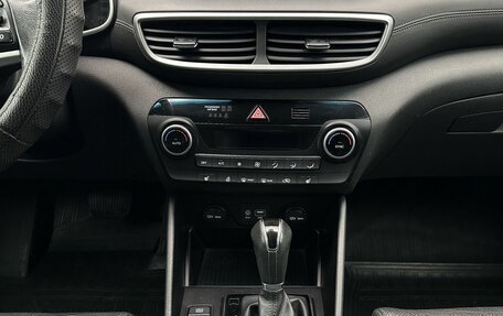 Hyundai Tucson III, 2019 год, 2 100 000 рублей, 11 фотография
