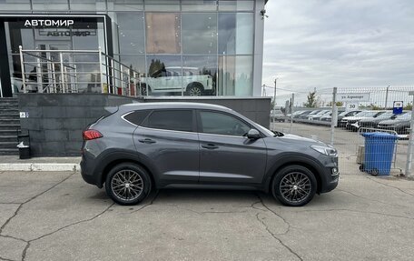 Hyundai Tucson III, 2019 год, 2 100 000 рублей, 4 фотография