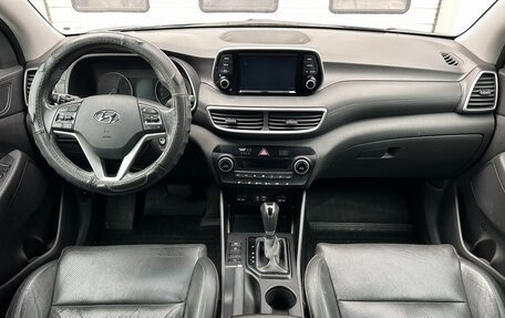 Hyundai Tucson III, 2019 год, 2 100 000 рублей, 10 фотография