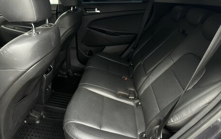 Hyundai Tucson III, 2019 год, 2 100 000 рублей, 12 фотография