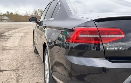 Volkswagen Passat B8 рестайлинг, 2017 год, 2 200 000 рублей, 13 фотография