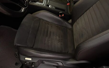 Volkswagen Passat B8 рестайлинг, 2017 год, 2 200 000 рублей, 20 фотография