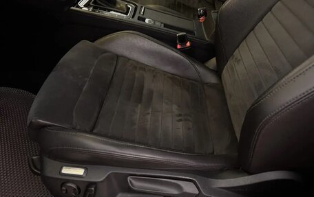 Volkswagen Passat B8 рестайлинг, 2017 год, 2 200 000 рублей, 18 фотография