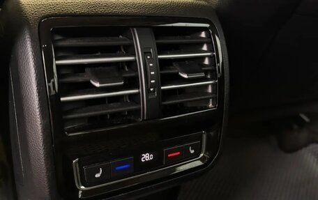 Volkswagen Passat B8 рестайлинг, 2017 год, 2 200 000 рублей, 16 фотография
