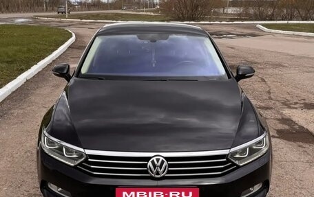 Volkswagen Passat B8 рестайлинг, 2017 год, 2 200 000 рублей, 25 фотография