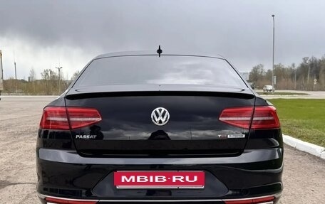 Volkswagen Passat B8 рестайлинг, 2017 год, 2 200 000 рублей, 26 фотография