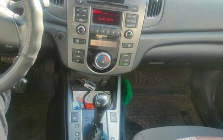 KIA Cerato III, 2010 год, 999 999 рублей, 7 фотография
