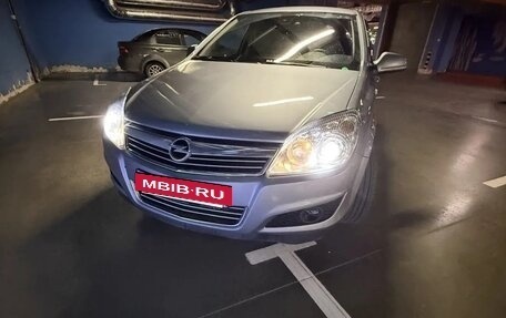 Opel Astra H, 2011 год, 450 000 рублей, 4 фотография