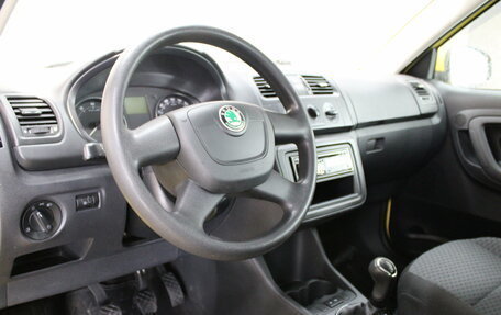 Skoda Fabia II, 2010 год, 454 000 рублей, 10 фотография