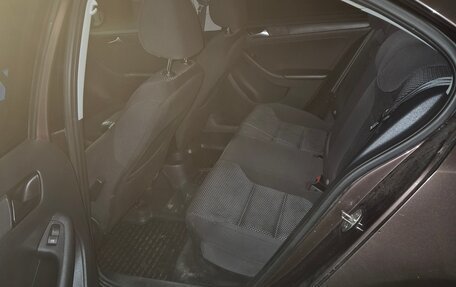 Volkswagen Jetta VI, 2014 год, 1 110 000 рублей, 7 фотография