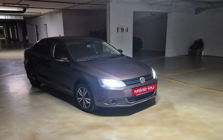 Volkswagen Jetta VI, 2014 год, 1 110 000 рублей, 5 фотография