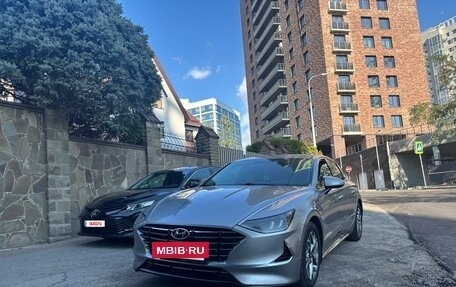 Hyundai Sonata VIII, 2020 год, 2 250 000 рублей, 3 фотография
