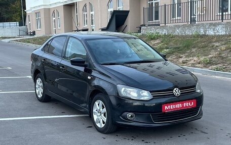 Volkswagen Polo VI (EU Market), 2012 год, 565 000 рублей, 2 фотография