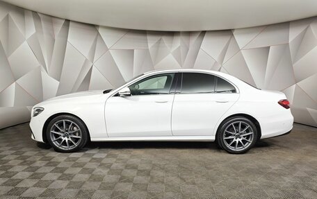 Mercedes-Benz E-Класс, 2021 год, 4 349 000 рублей, 5 фотография