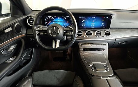 Mercedes-Benz E-Класс, 2021 год, 4 349 000 рублей, 20 фотография