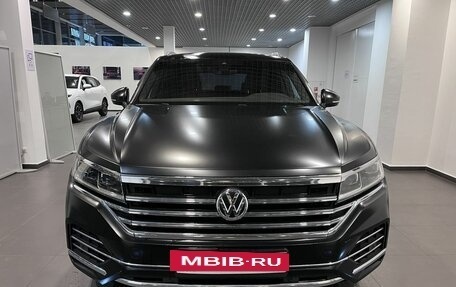Volkswagen Touareg III, 2019 год, 4 999 000 рублей, 8 фотография
