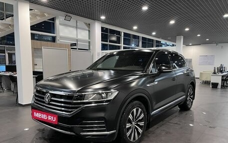 Volkswagen Touareg III, 2019 год, 4 999 000 рублей, 7 фотография