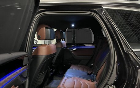 Volkswagen Touareg III, 2019 год, 4 999 000 рублей, 22 фотография