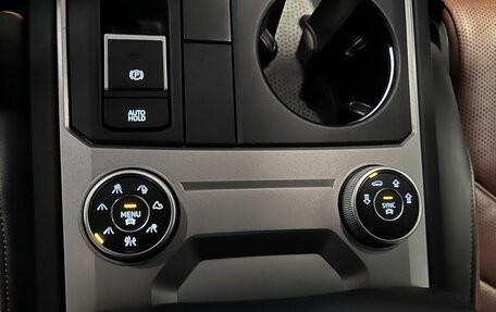 Volkswagen Touareg III, 2019 год, 4 999 000 рублей, 30 фотография
