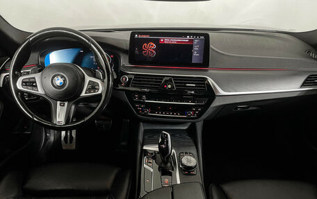 BMW 5 серия, 2021 год, 5 399 000 рублей, 11 фотография