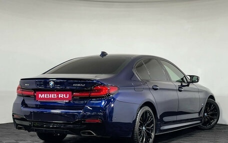 BMW 5 серия, 2021 год, 5 399 000 рублей, 2 фотография