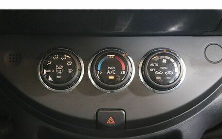 Nissan Note II рестайлинг, 2012 год, 599 000 рублей, 11 фотография