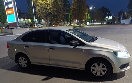 Volkswagen Polo VI (EU Market), 2014 год, 775 000 рублей, 2 фотография