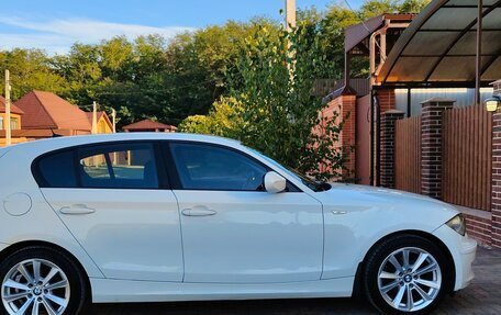 BMW 1 серия, 2010 год, 765 000 рублей, 2 фотография