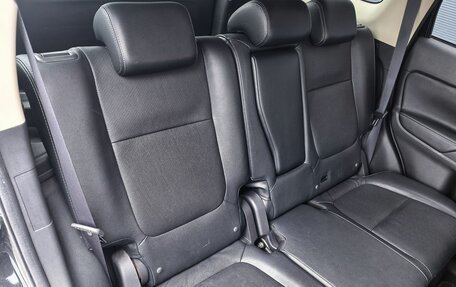 Mitsubishi Outlander III рестайлинг 3, 2015 год, 1 999 000 рублей, 16 фотография