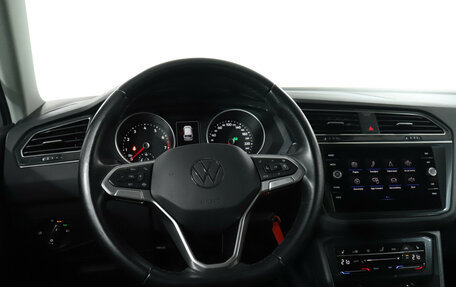 Volkswagen Tiguan II, 2021 год, 2 649 000 рублей, 18 фотография