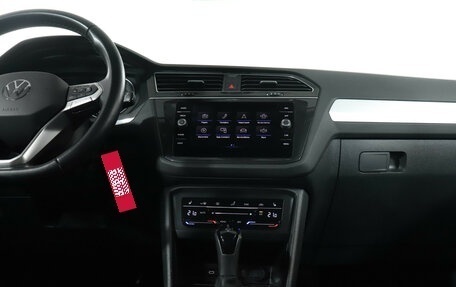 Volkswagen Tiguan II, 2021 год, 2 649 000 рублей, 14 фотография