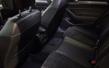 Volkswagen Passat B8 рестайлинг, 2017 год, 2 100 000 рублей, 9 фотография