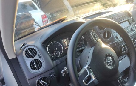 Volkswagen Tiguan I, 2012 год, 1 600 000 рублей, 7 фотография
