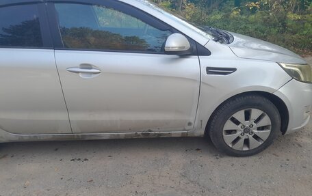 KIA Rio III рестайлинг, 2011 год, 400 000 рублей, 3 фотография
