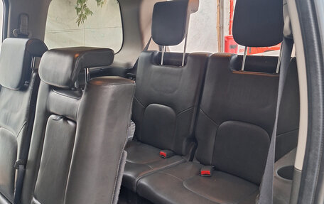 Nissan Pathfinder, 2010 год, 1 850 000 рублей, 12 фотография