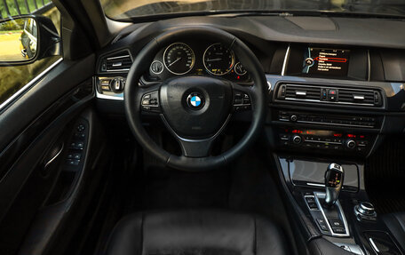 BMW 5 серия, 2013 год, 1 575 000 рублей, 11 фотография