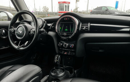 MINI Hatch, 2018 год, 1 847 000 рублей, 9 фотография