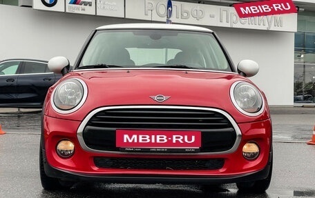 MINI Hatch, 2018 год, 1 847 000 рублей, 2 фотография