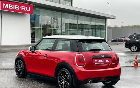 MINI Hatch, 2018 год, 1 847 000 рублей, 7 фотография