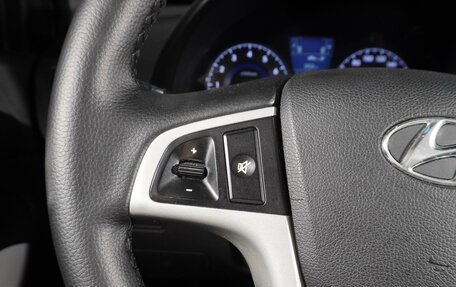 Hyundai Solaris II рестайлинг, 2013 год, 848 000 рублей, 13 фотография