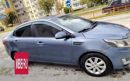 KIA Rio III рестайлинг, 2014 год, 500 000 рублей, 10 фотография