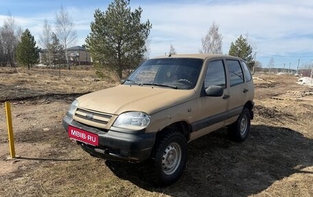 Chevrolet Niva I рестайлинг, 2004 год, 220 000 рублей, 5 фотография