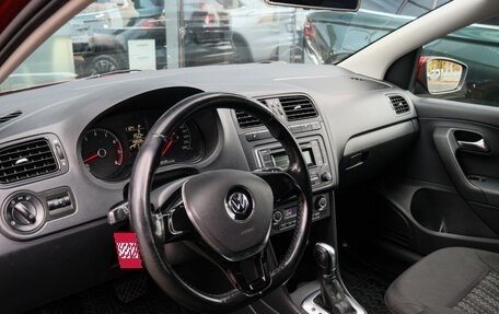 Volkswagen Polo VI (EU Market), 2015 год, 1 000 000 рублей, 11 фотография