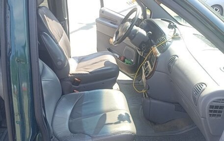 Chrysler Town & Country III, 1996 год, 480 000 рублей, 17 фотография