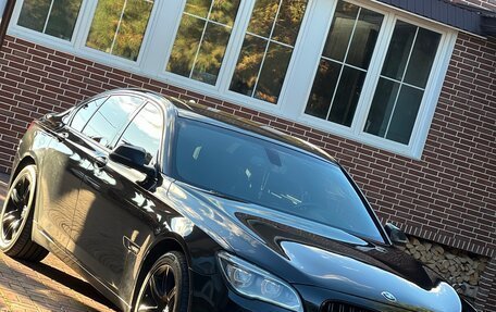 BMW 7 серия, 2013 год, 2 490 000 рублей, 2 фотография